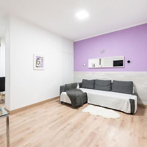 Apartamentos Day Madrid MADERA Centro Gran Via Sol Malasaña